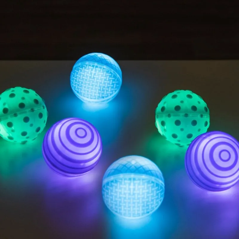 Light up Glow Spheres, Cylinders and Bricks
