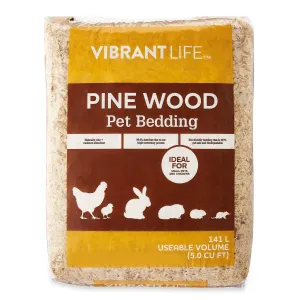Pine Wood Pet Bedding, 141 L