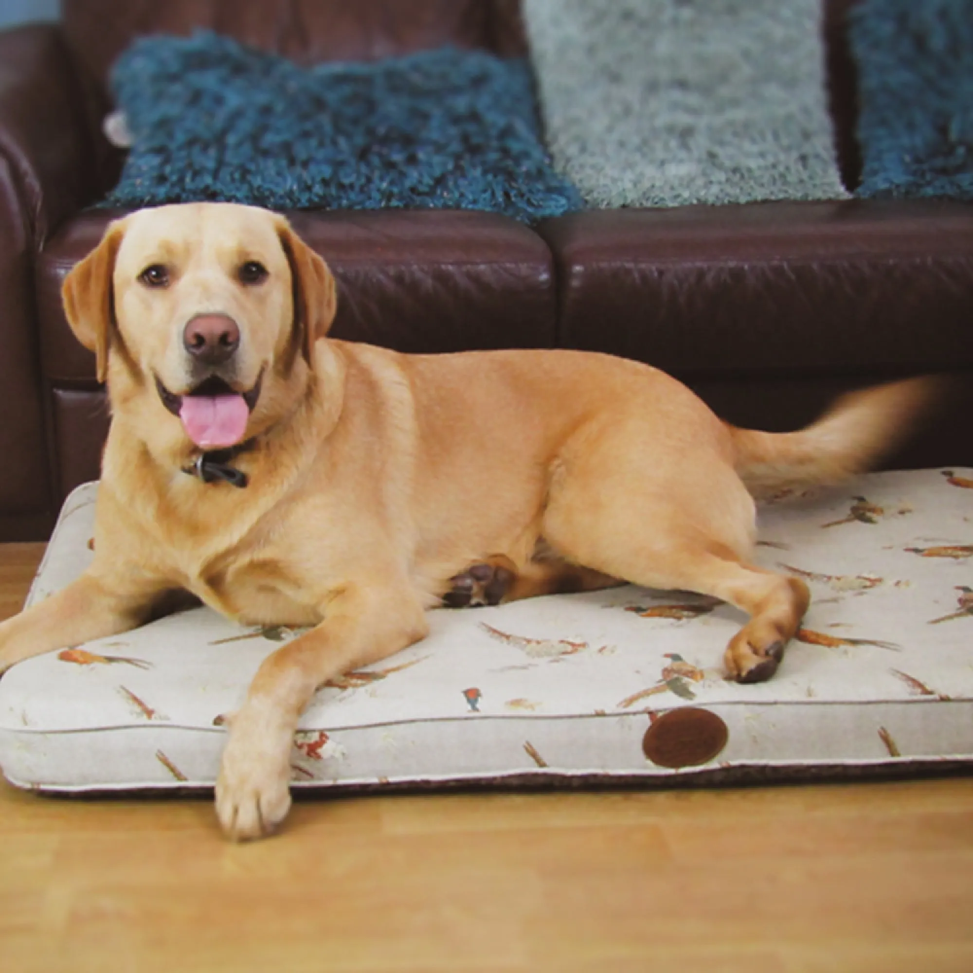 Snug & Cosy Deluxe Pheasant Memory Foam Lounger
